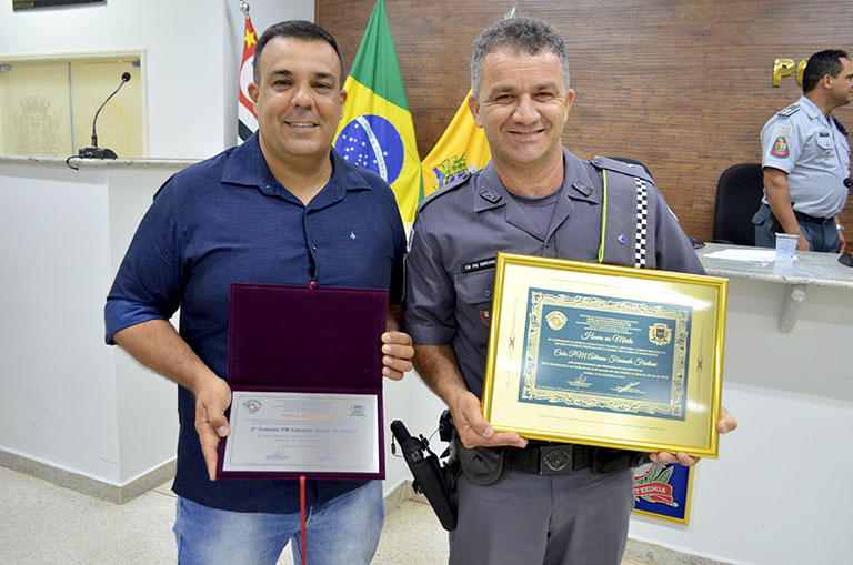 Câmara homenageia Policial Militar destaque do ano de 2018 Adriano Frediani e concede homenagem ao PM inativo 2º. Sargento Ribas