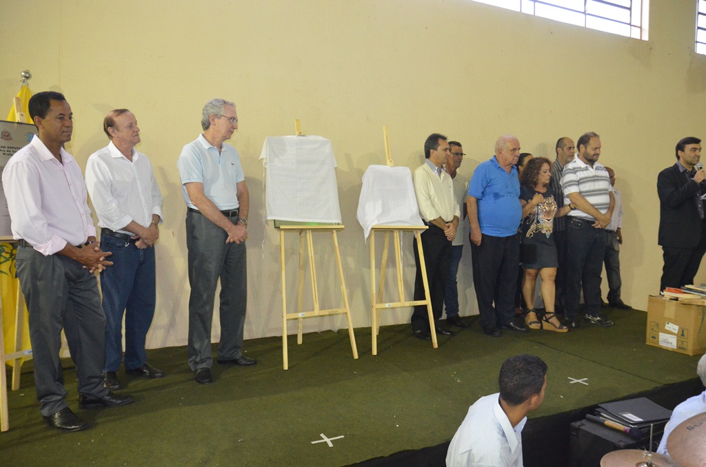 Complexo da Melhor idade de Guariba recebe nome de Deputado Vitor Sapienza