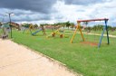 Vereador Zé Carioca indica e Prefeitura constrói playgrounds em praças do município