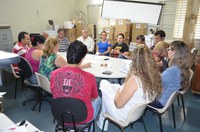 Vereadores e demais responsáveis fazem reunião para buscar melhorias no setor de Saúde