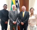 Vereadores Magna Fiscal e Marcelinho do Lino acompanham Prefeito Dr. Francisco em viagem a Capital Paulista